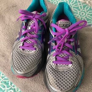 Brooks GTS running shoes